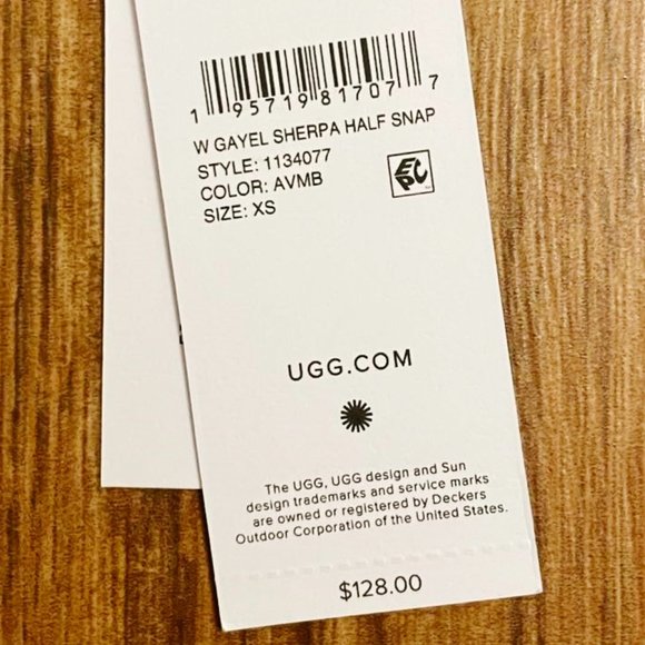 UGG Women's Gayel Sherpa Half Snap Pullover NWT - Size X-Small - Picture 6 of 6